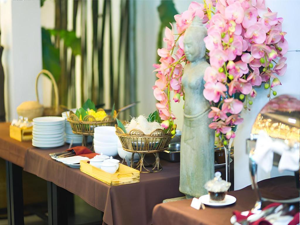 Ladear Angkor Boutique Hotel Siem Reap Exterior photo